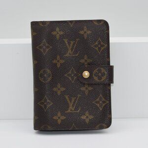Louis Vuitton Monogram Porte Papier Zippy Wallet